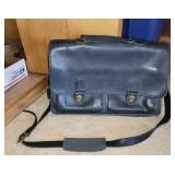 COACH LEATHER ATTACHE W/STRAP, BLACK