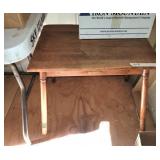 VTG WOOD OCCASIONAL TABLE WITH DRAWER