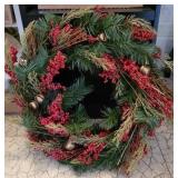 CHRISTMAS WREATH W/BERRIES & BELLS