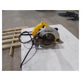 Dewalt circular saw works