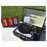 New BryonStatics portable turntable