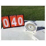 porcelain Mantle clock blue and white