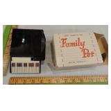 Family Pet Cigarette Piano Despencer in Box