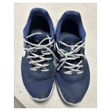 Size 12 Nike Tennis shoes