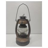 Embury MFG co vintage lantern