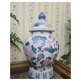 Ceramic urn