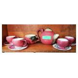 Apple tea set: teapot, cream and sugar, 4 cups