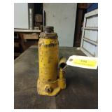 3 ton hydraulic bottle jack, no handle, works