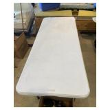 Table white plastic 72 x 34