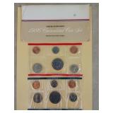 US Mint 1986 and 1987 uncirculated coin sets