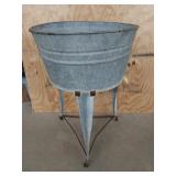 Nice galvanized wash stand 32.5 x 22.5