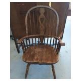 Wooden captain dining chair