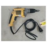 DeWalt dw272 VSR drywall screwdriver, works