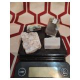 Flower agate slab and display pieces 239.5g