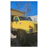 1998 GMC retired Penske box truck 26