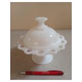 Milk glass candy dish with lid 6x7.5