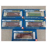 5 ct Walthers Mainline HO scale train cars