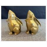 Brass Bunnies, Pair