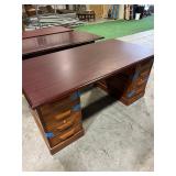 5.5ft Office Desk