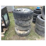 (4) 255/55 R20 tires w/rims