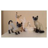 Three ceramic cat figures to Siamese, a little