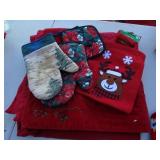 CHRISTMAS LINENS