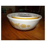 Pyrex butterfly gold bowls