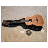 Diamond Head Baritone Ukulele