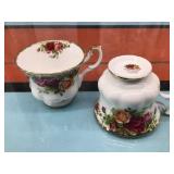 Royal Albert "Old Country Roses" cups (6)