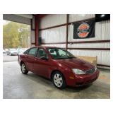 2005 Ford Focus ZX4 SE