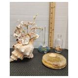 Vtg Acrylic Lucite Dried Flower,Seashell Coaster,