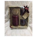 Cranberry Balsam Candle Gift Set