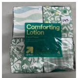 up&up Comforting Lotion Tissues, 4boxes/65ct