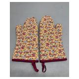 Long Oven Mitts Beige and Burgundy