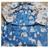 NEW Winter Scene" Gown , Size Girls 4T