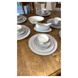 8 Place Settings With Gravy Boat & Bowl