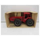 Ertl Case International 7488 2+2 Tractor