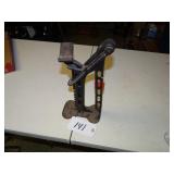 Old axle jack, patent 1914