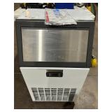 Vremi Commercial Ice Machine