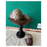 7" Acorns in Dish WOODEN 11"