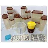 (12) VTG TUPPERWARE (BROWN LIDS), VTG LABELS