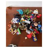 ASSORTED LOT OF TOYS AND FIGURINE SOME MAY BE VTG