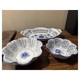 Blue and white lattice bowls