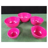 Cute pink measuring cup bowls