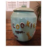 Vintage Animal crackers cookie jar 9.5" light