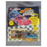 Nascar Roaring Racers Richard Petty SCALE 1:64