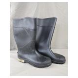 Sz-9 Servus Rubber Boots