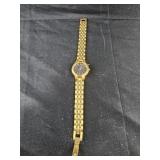 SEIKO vtg Gold Tone Quartz Analog Women