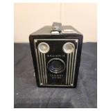 Vintage 1940S Brownie Target Six-20 Box Camera.