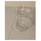 Pyrex glass mixing bowls. Round